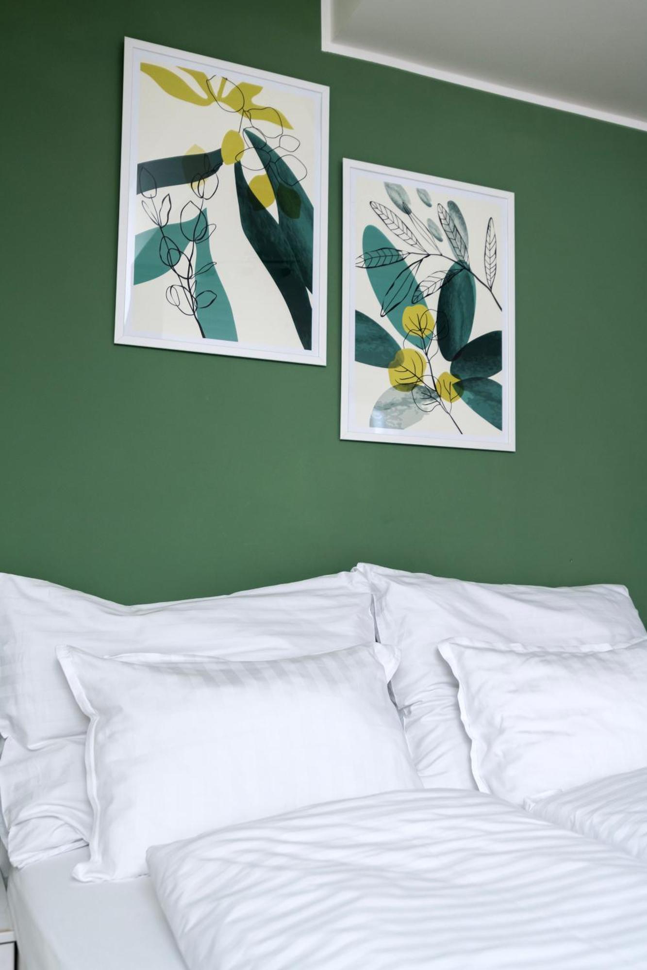 Emerald Apartments Boutique Residence Прага Экстерьер фото